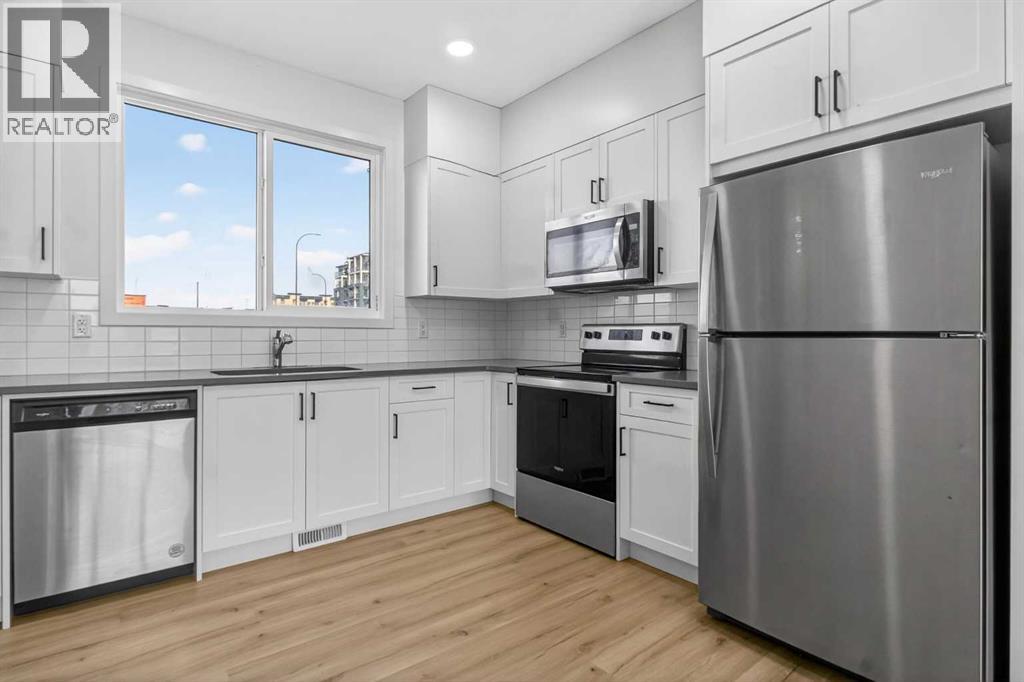 Single Family House for Sale in   Avenue NW Carrington Calgary 