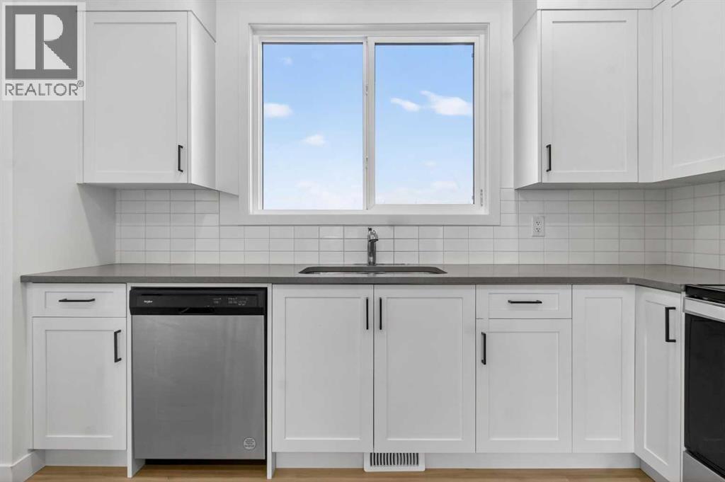 Single Family House for Sale in   Avenue NW Carrington Calgary 