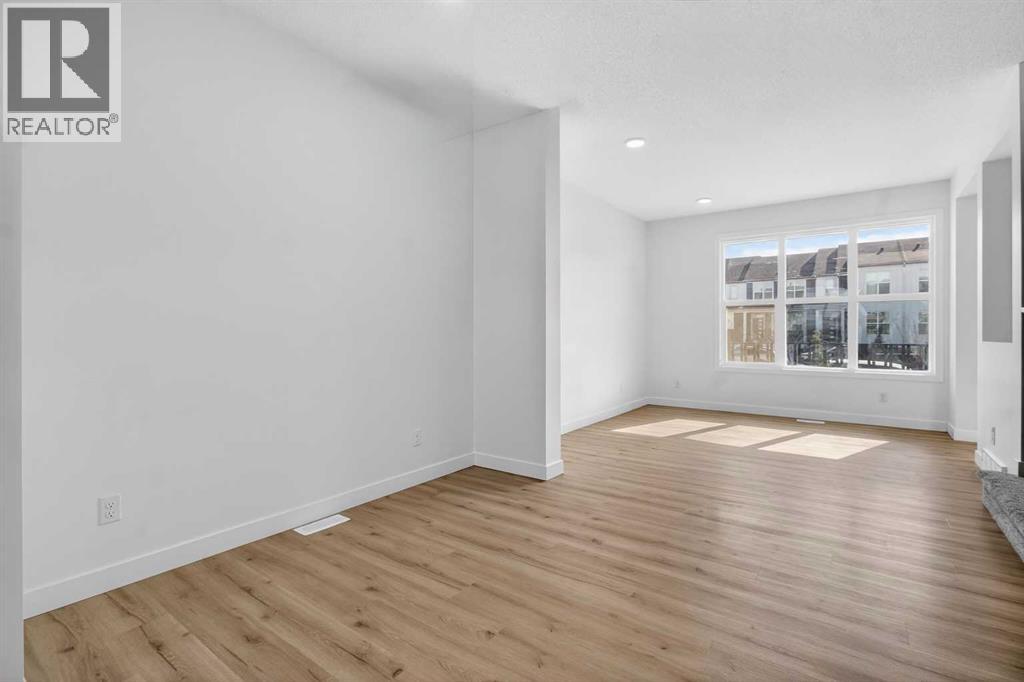 Single Family House for Sale in   Avenue NW Carrington Calgary 