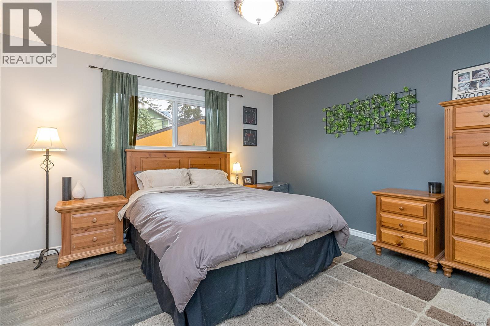 2330 WHITNEY RD - 18