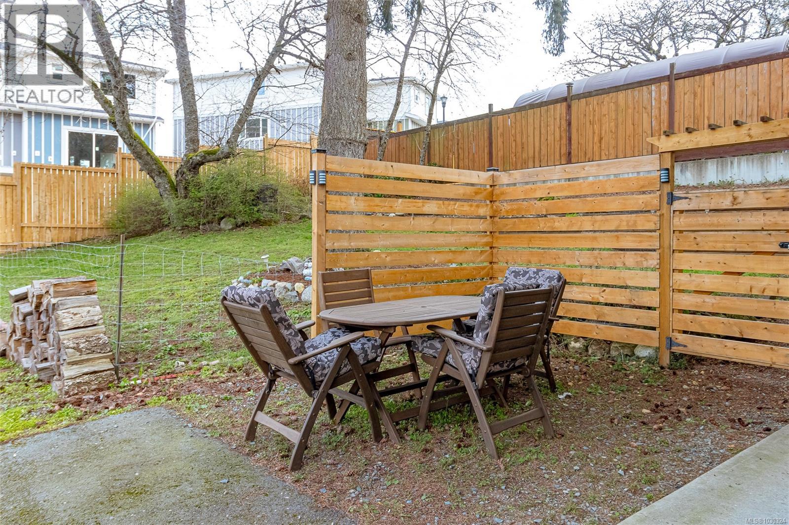 2330 WHITNEY RD - 32