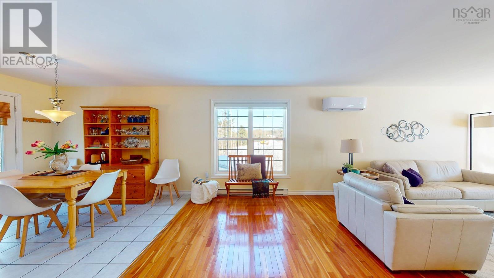 Property 2 of 40 of 40 Douglas Street