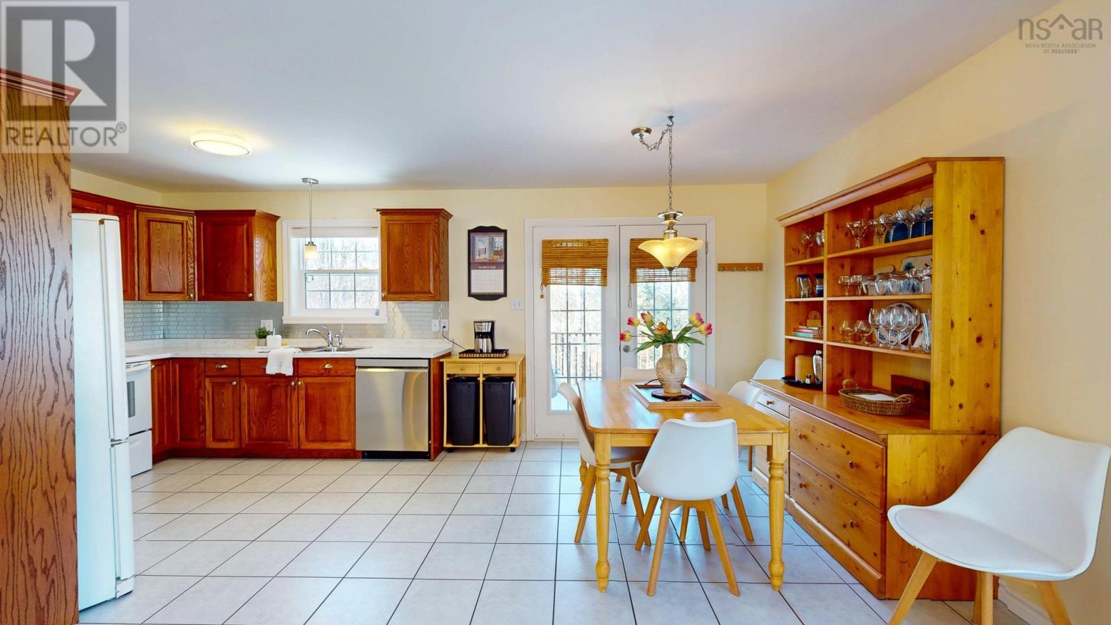 Property 4 of 40 of 40 Douglas Street