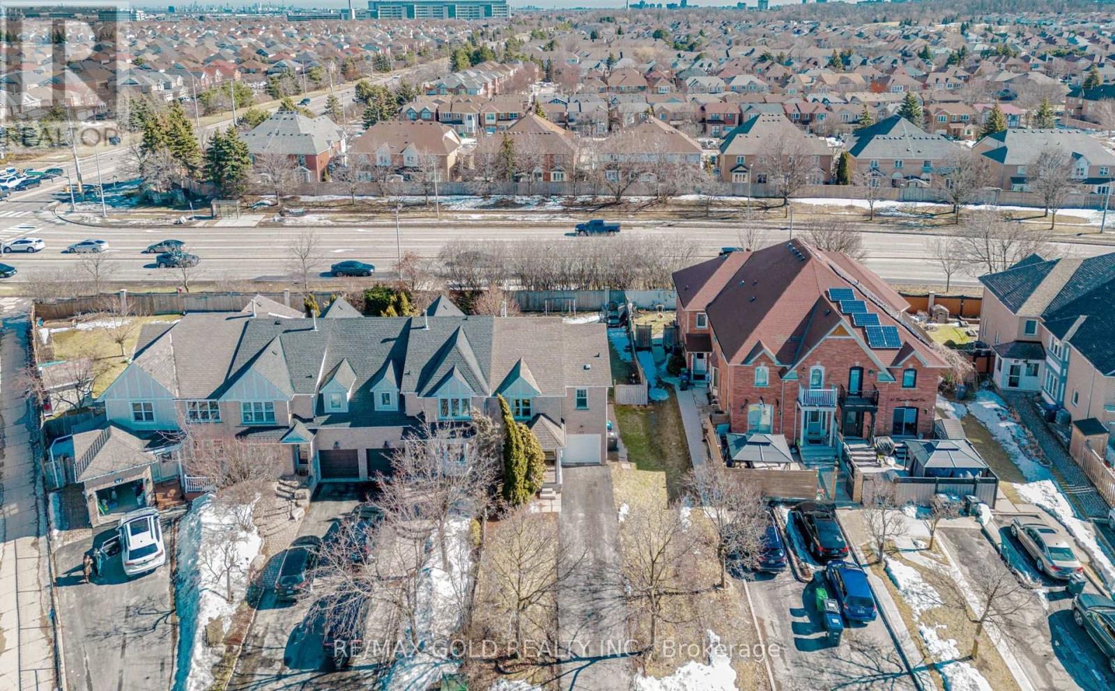 55 DESERT SAND DRIVE