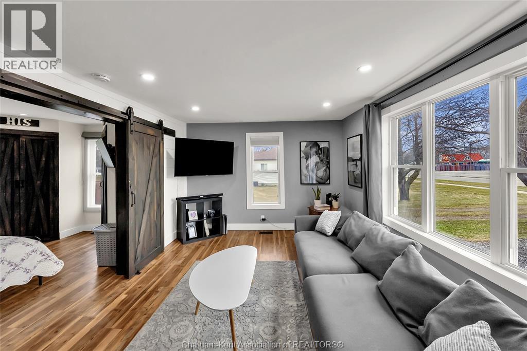 87 Erie STREET - 8