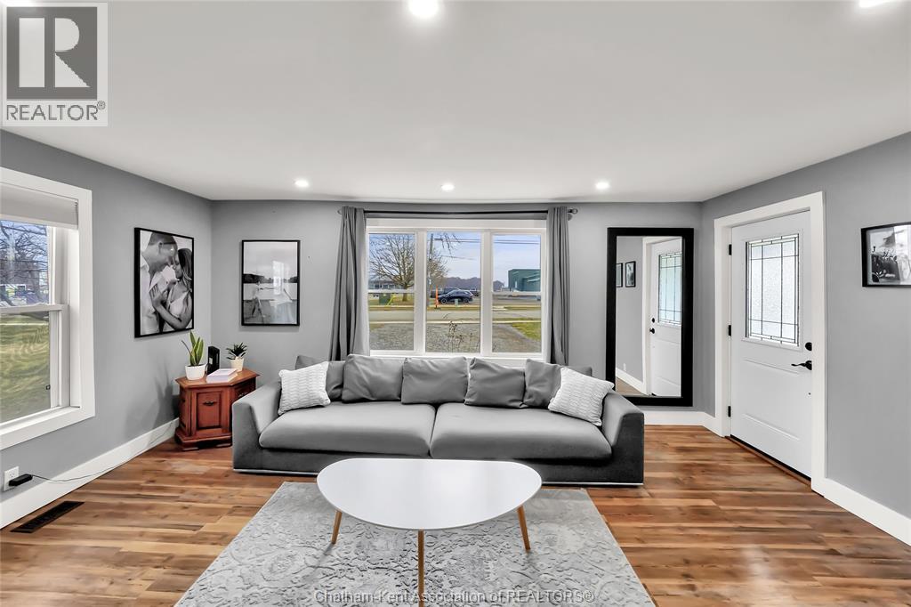 87 Erie STREET - 9