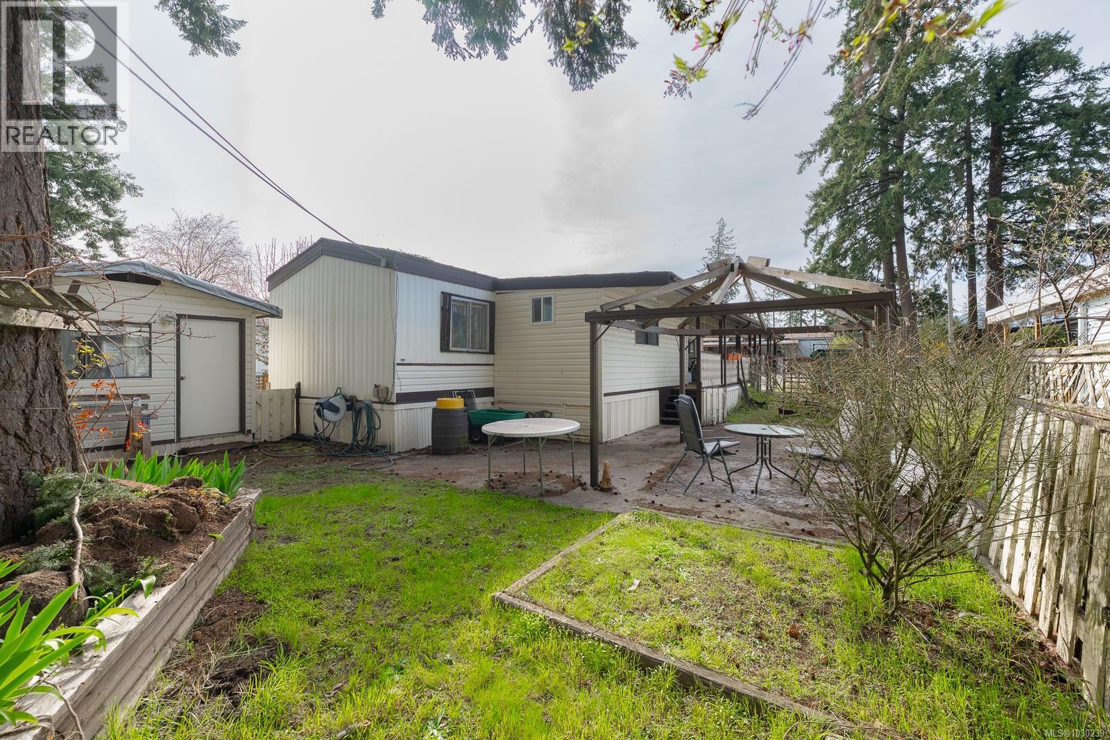 #116 1736 TIMBERLANDS RD - 27