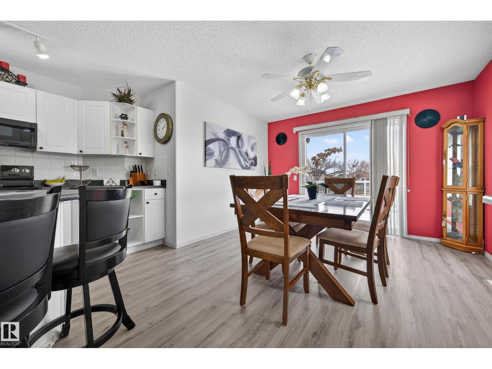 15215 44 ST NW NW, Edmonton