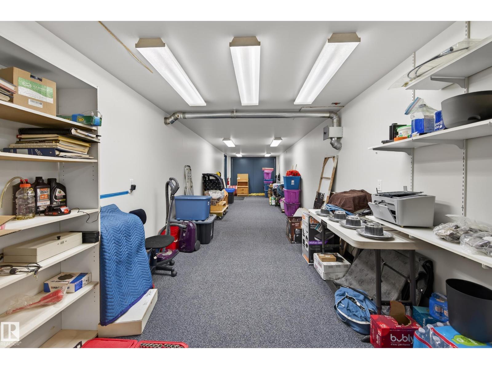 15215 44 ST NW NW, Edmonton