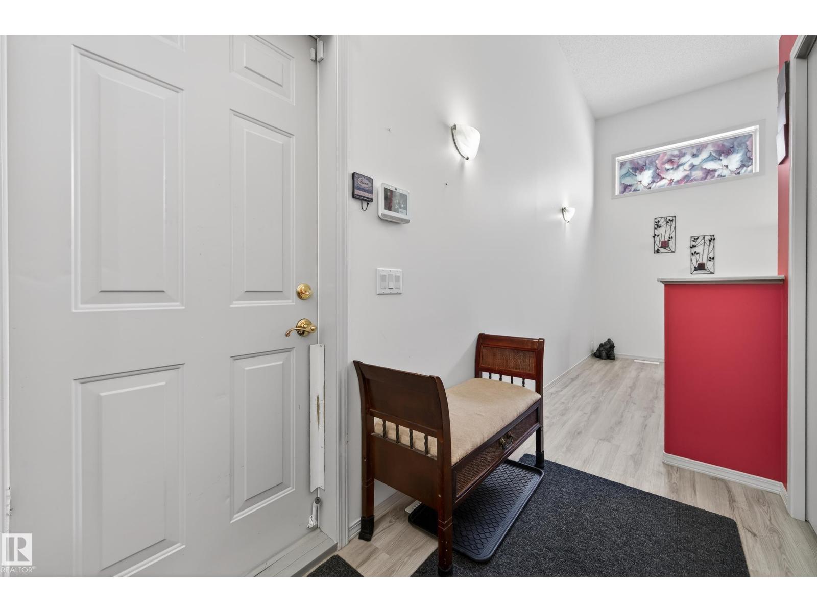 15215 44 ST NW NW, Edmonton