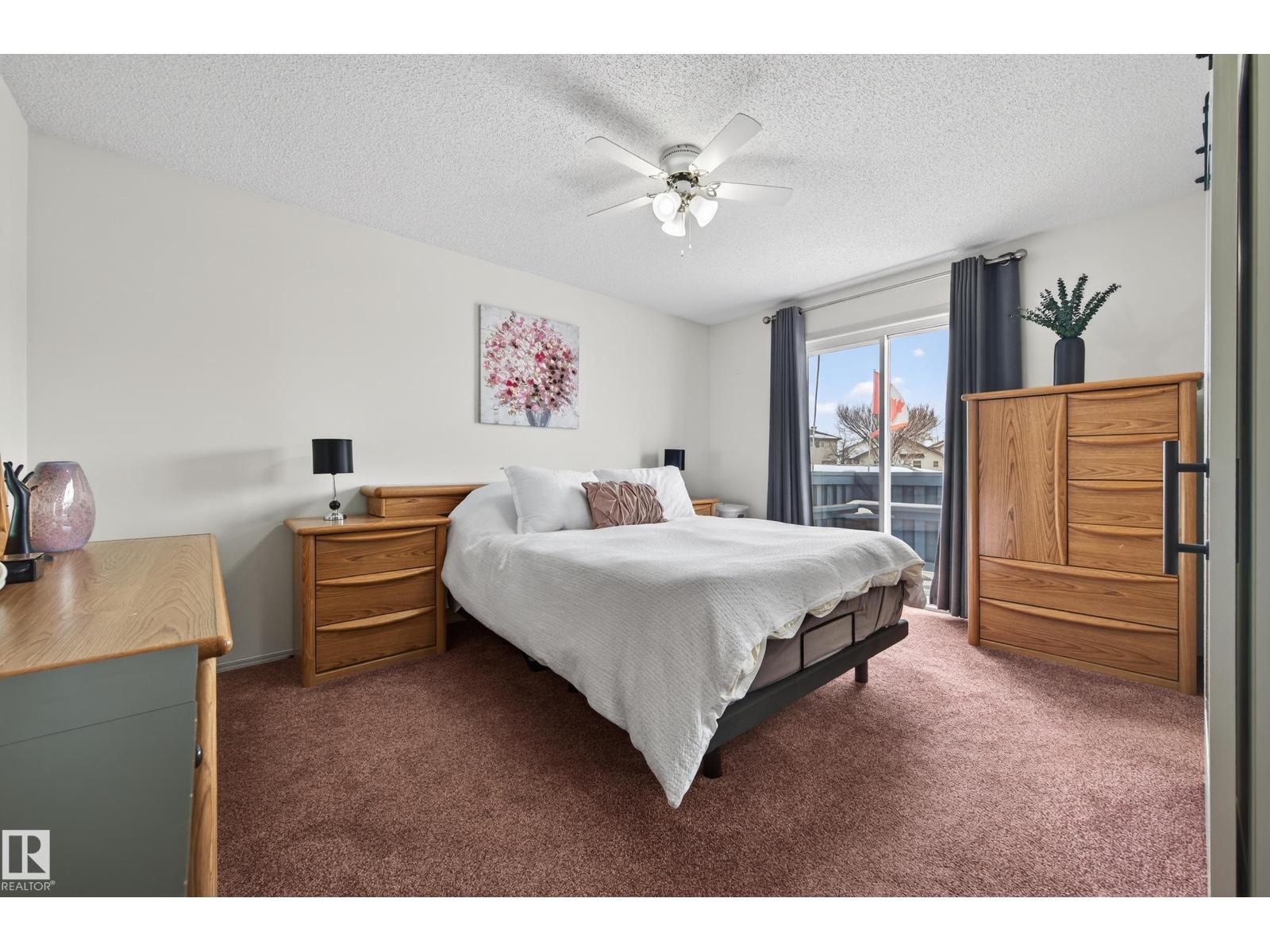 15215 44 ST NW NW, Edmonton