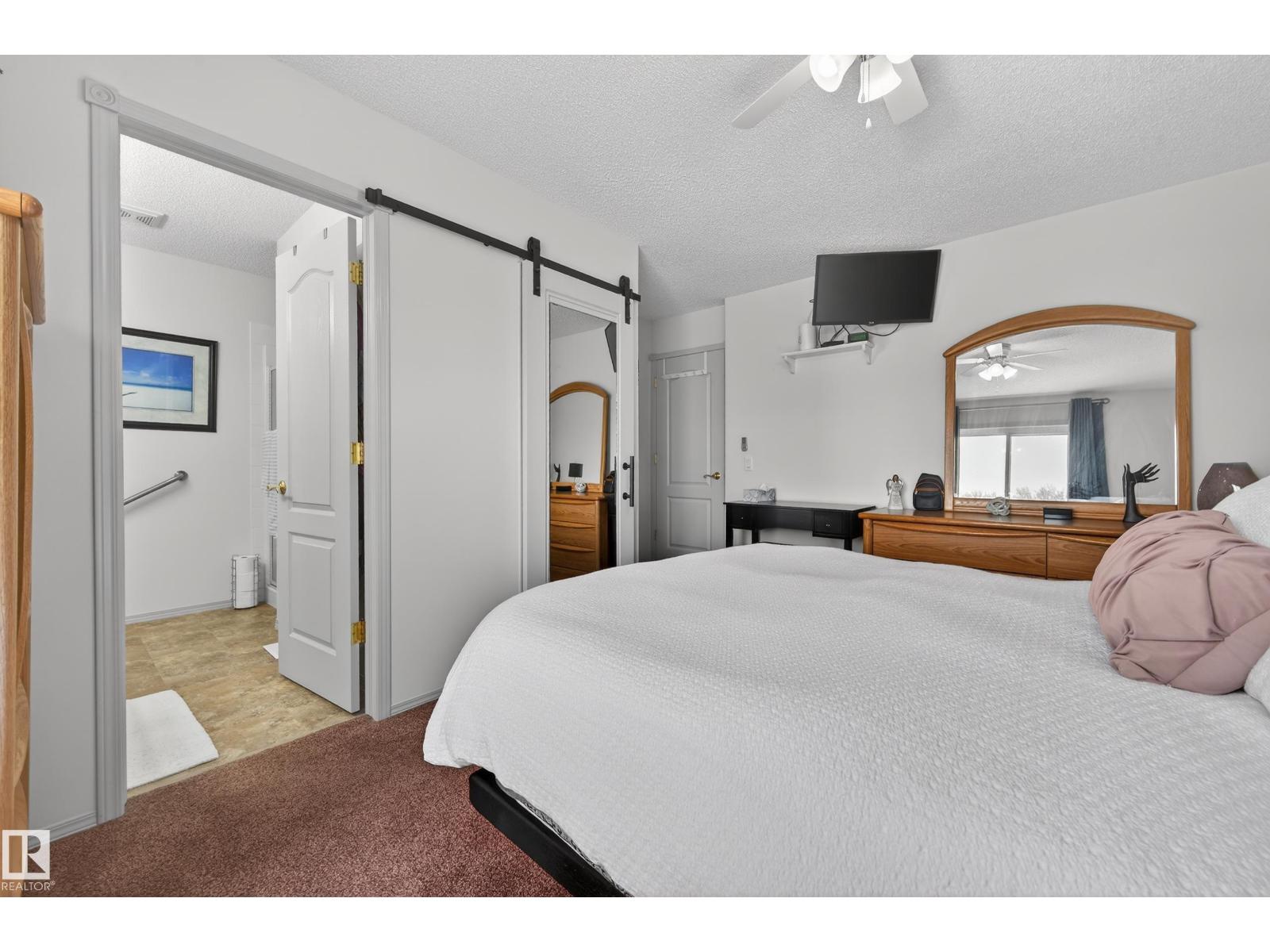 15215 44 ST NW NW, Edmonton