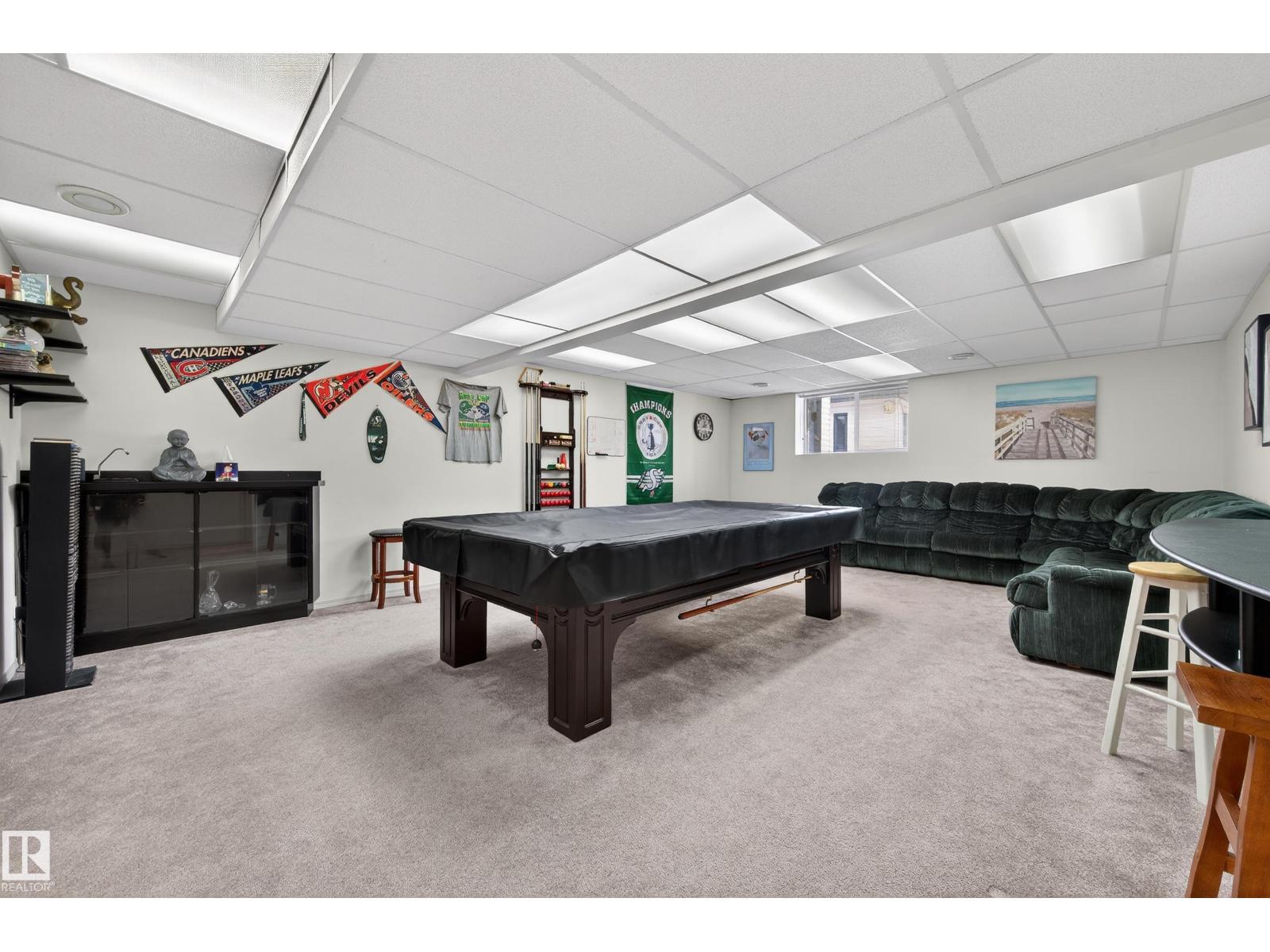 15215 44 ST NW NW, Edmonton