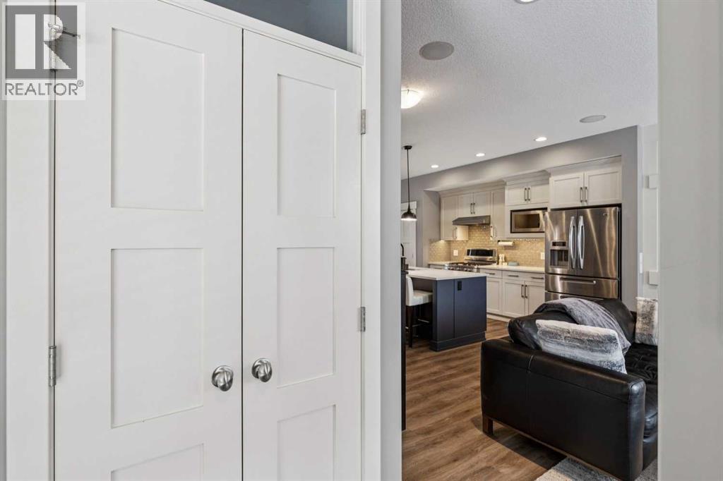 Single Family House for Sale in   Avenue NW Montgomery Calgary 