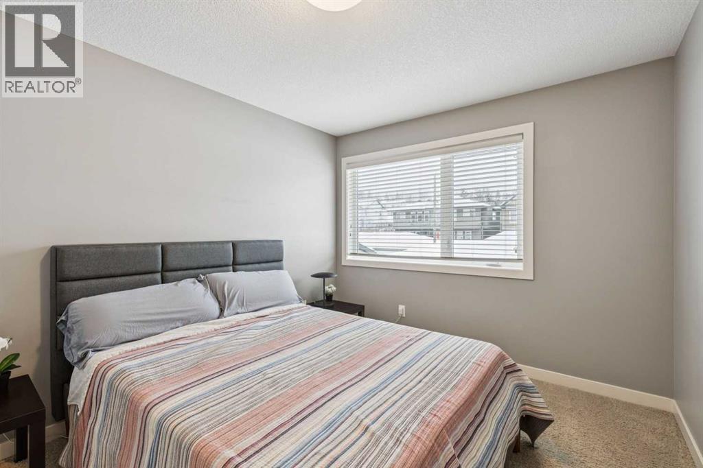 Single Family House for Sale in   Avenue NW Montgomery Calgary 