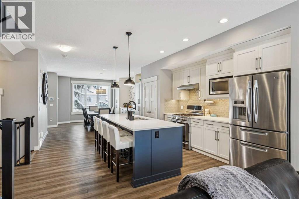 Single Family House for Sale in   Avenue NW Montgomery Calgary 