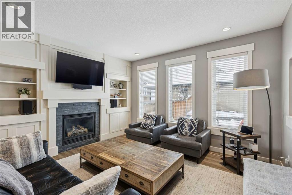 Single Family House for Sale in   Avenue NW Montgomery Calgary 