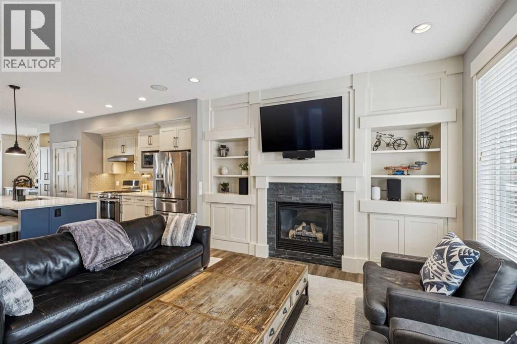 Single Family House for Sale in   Avenue NW Montgomery Calgary 