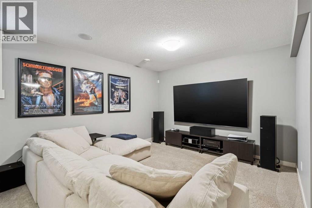 Single Family House for Sale in   Avenue NW Montgomery Calgary 