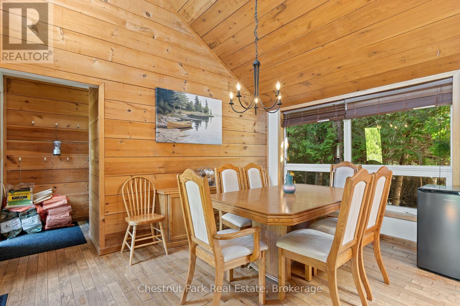 139 HURON DRIVE - 10