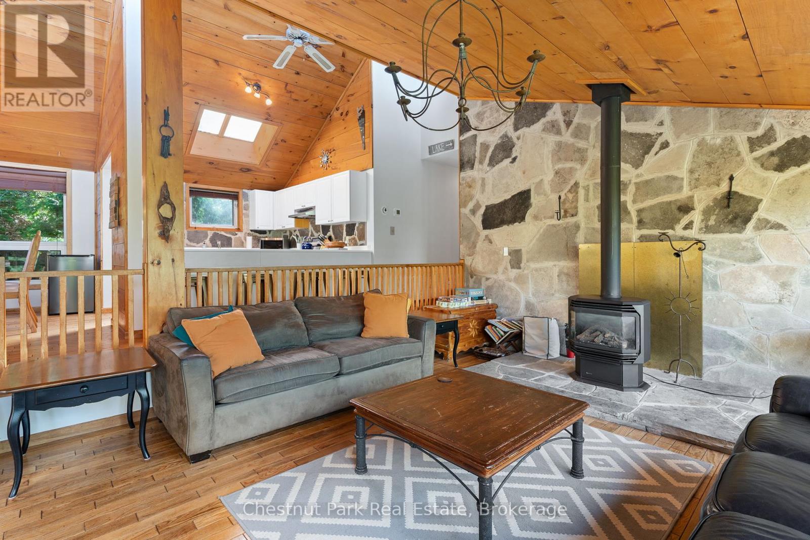 139 HURON DRIVE - 16