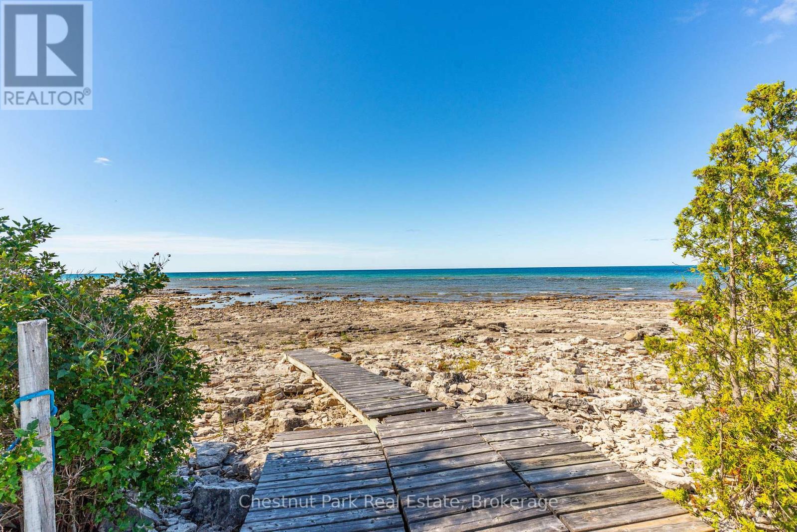 139 HURON DRIVE - 4