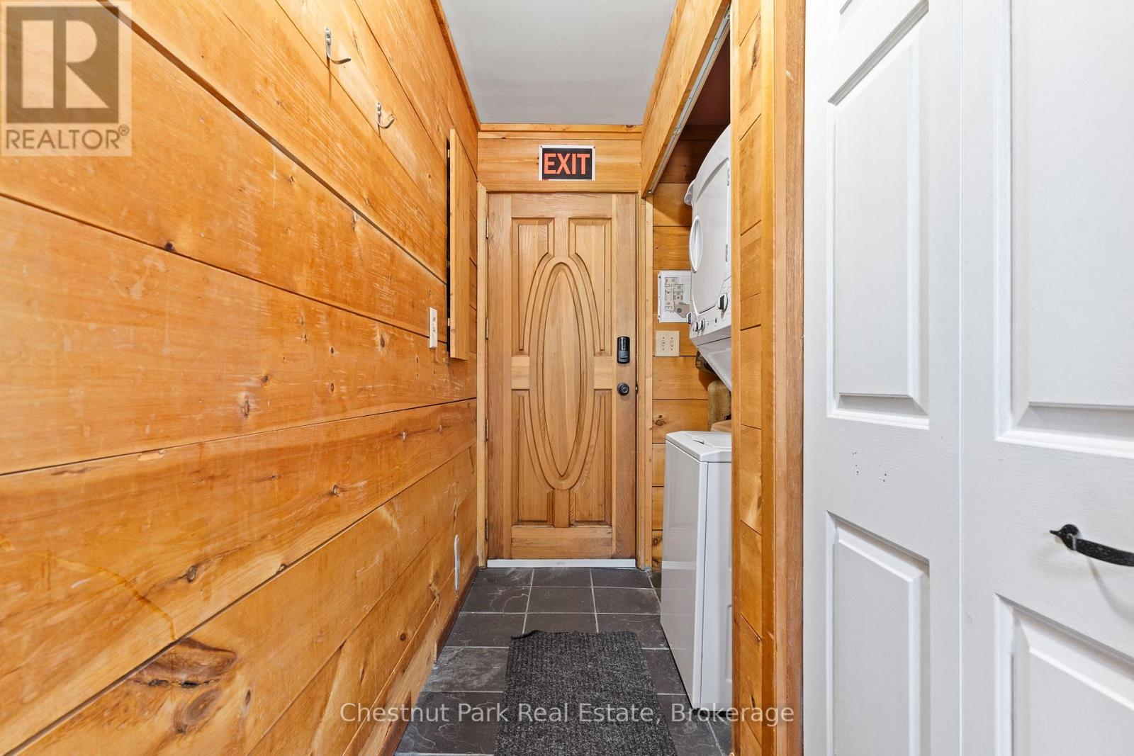 139 HURON DRIVE - 7