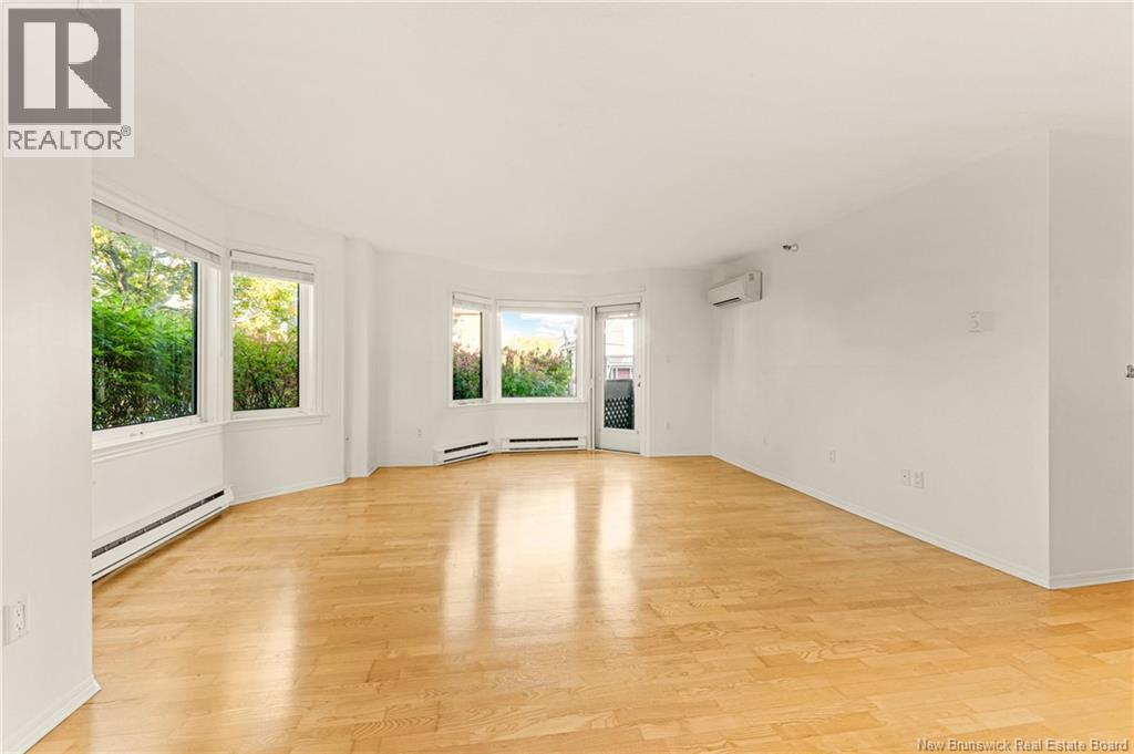 #107 191 QUEEN STREET - 12