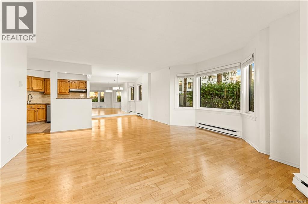 #107 191 QUEEN STREET - 14