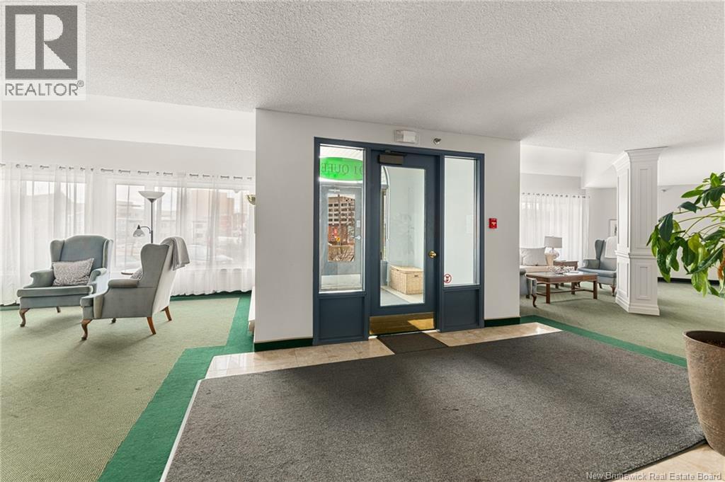 #107 191 QUEEN STREET - 33