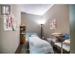300 - 274 Mackenzie Avenue, Ajax, ON L1S2E9 Photo 7