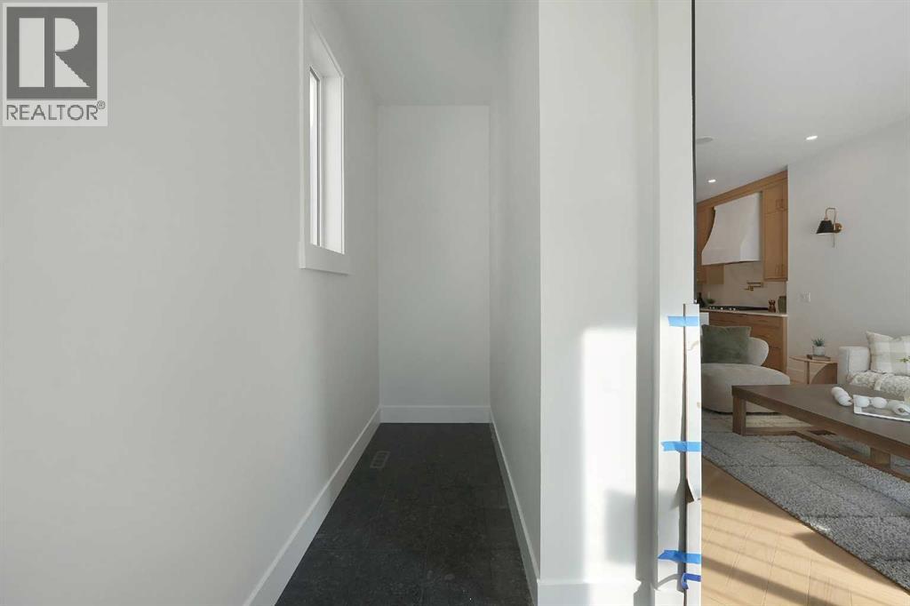 Single Family House for Sale in   Avenue NW Banff Trail Calgary 