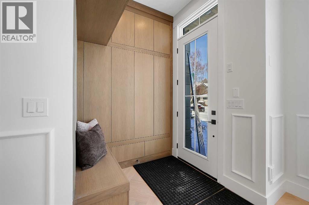 Single Family House for Sale in   Avenue NW Banff Trail Calgary 