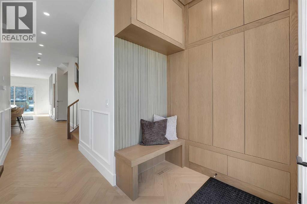 Single Family House for Sale in   Avenue NW Banff Trail Calgary 