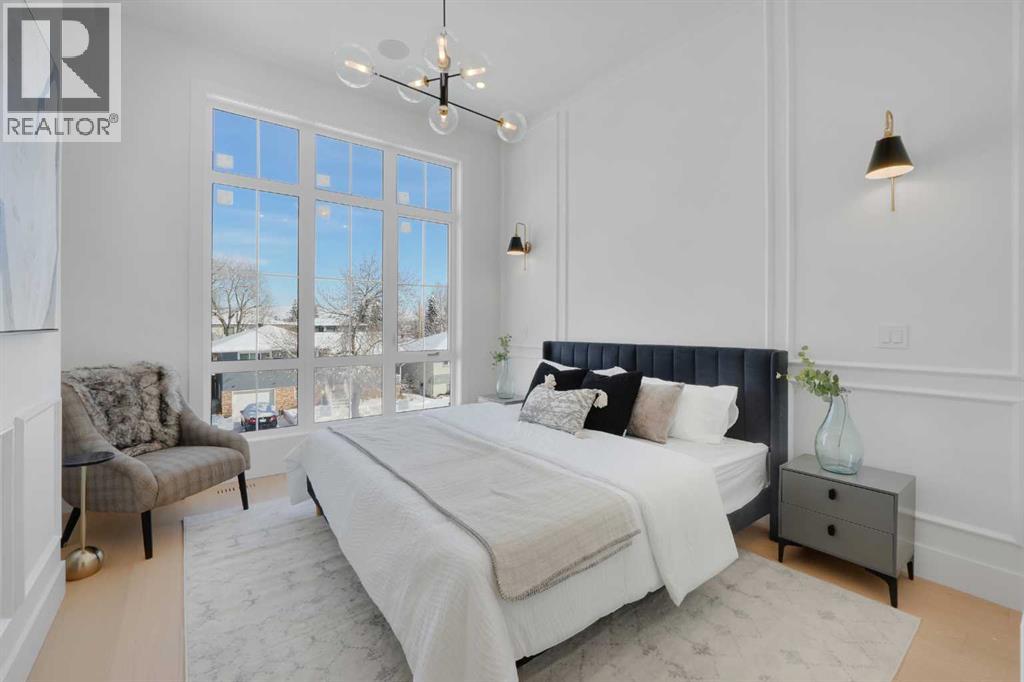 Single Family House for Sale in   Avenue NW Banff Trail Calgary 