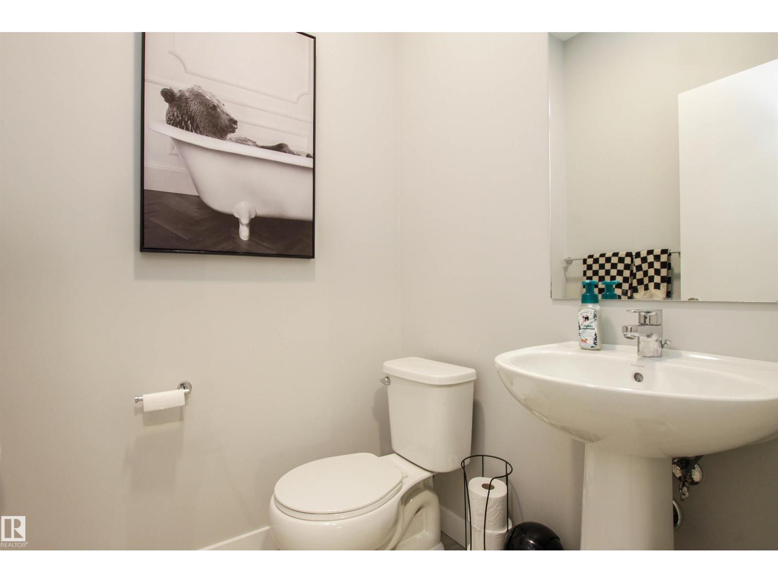 #26 50 EBONY BV, Sherwood Park