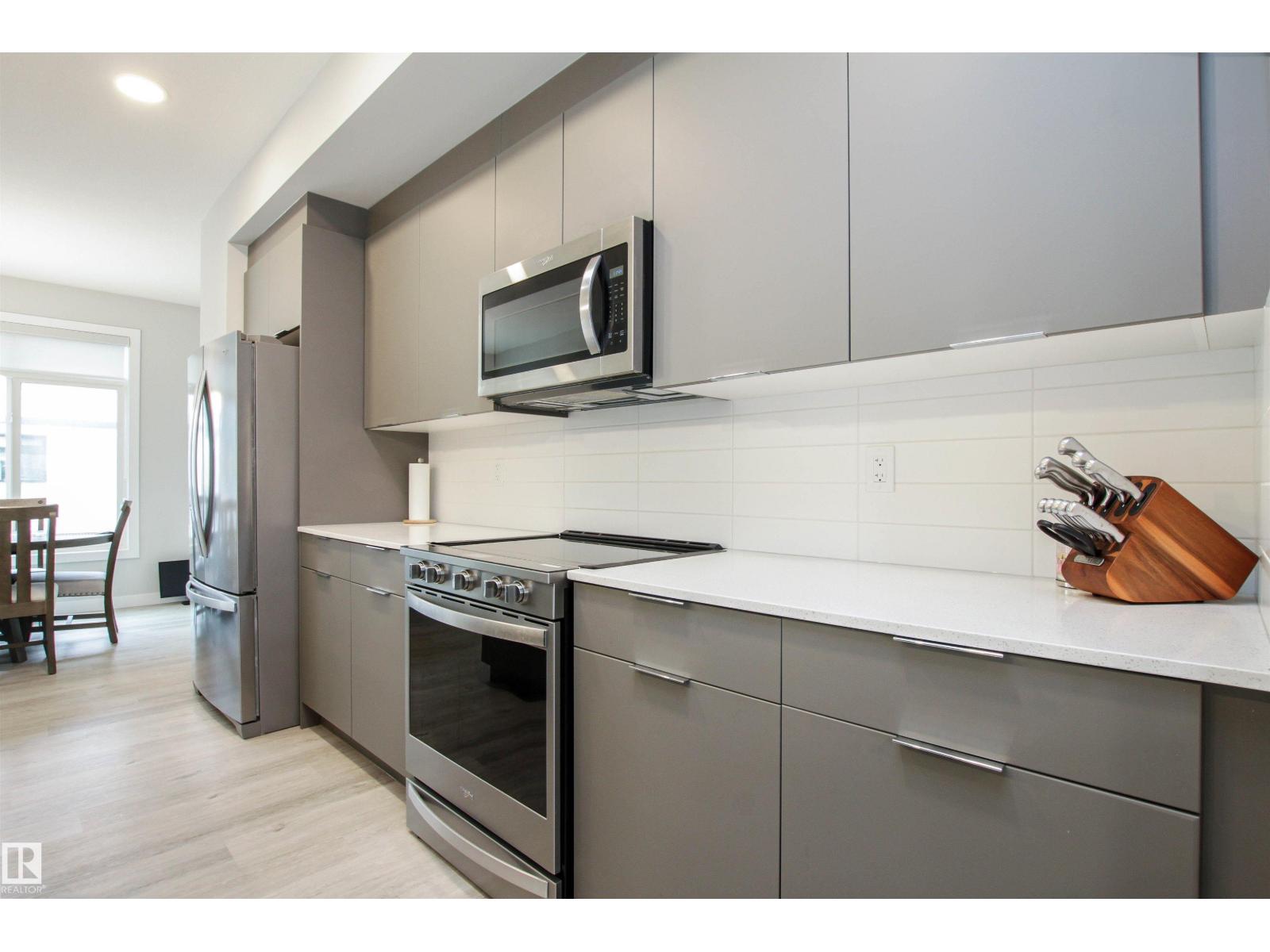 #26 50 EBONY BV, Sherwood Park