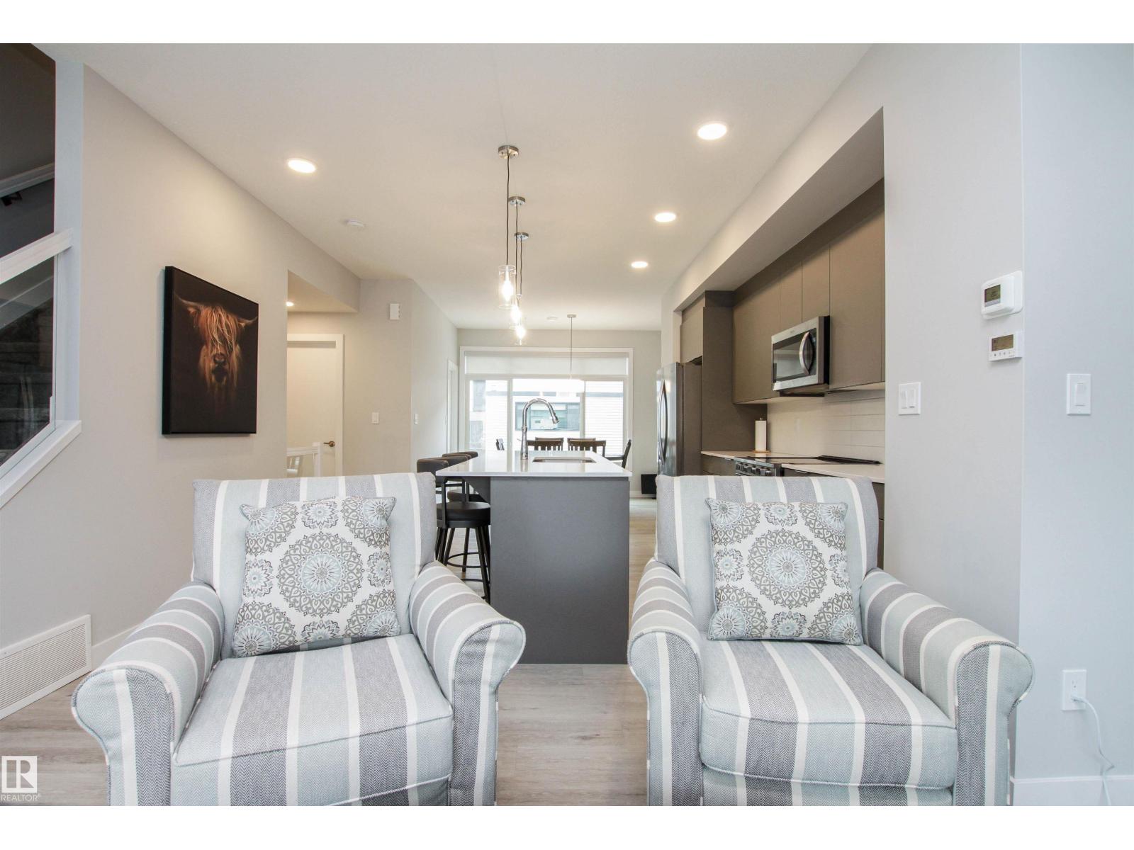 #26 50 EBONY BV, Sherwood Park