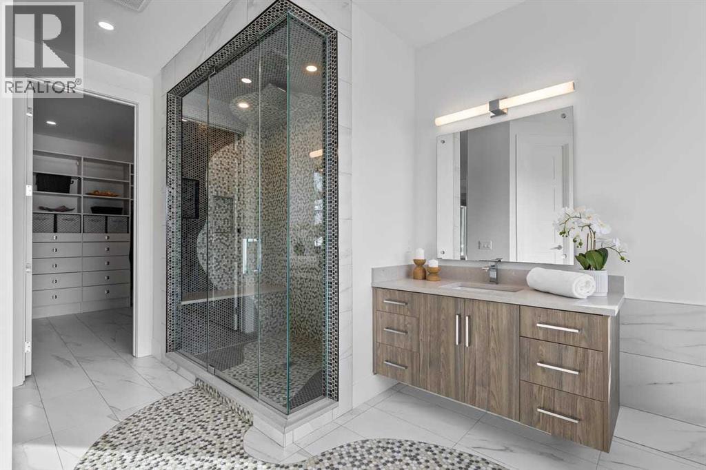 Single Family House for Sale in   Street NE Bridgeland/Riverside Calgary 