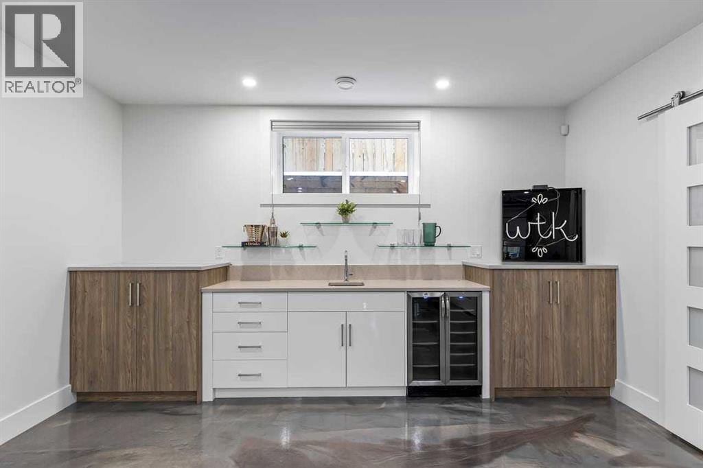 Single Family House for Sale in   Street NE Bridgeland/Riverside Calgary 