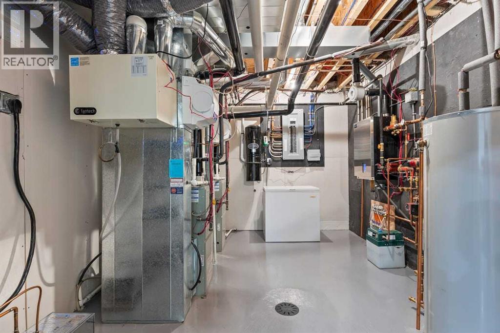 Single Family House for Sale in   Street NE Bridgeland/Riverside Calgary 