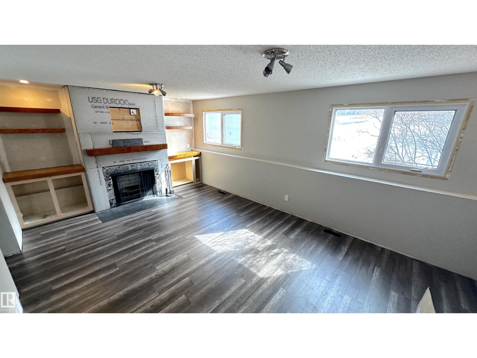 224 GAINSBORO CO, Sherwood Park