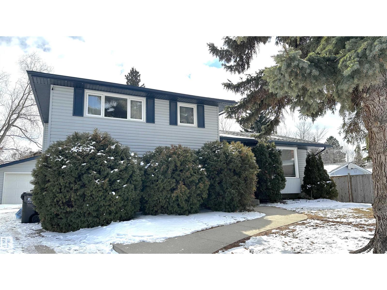 224 GAINSBORO CO, Sherwood Park