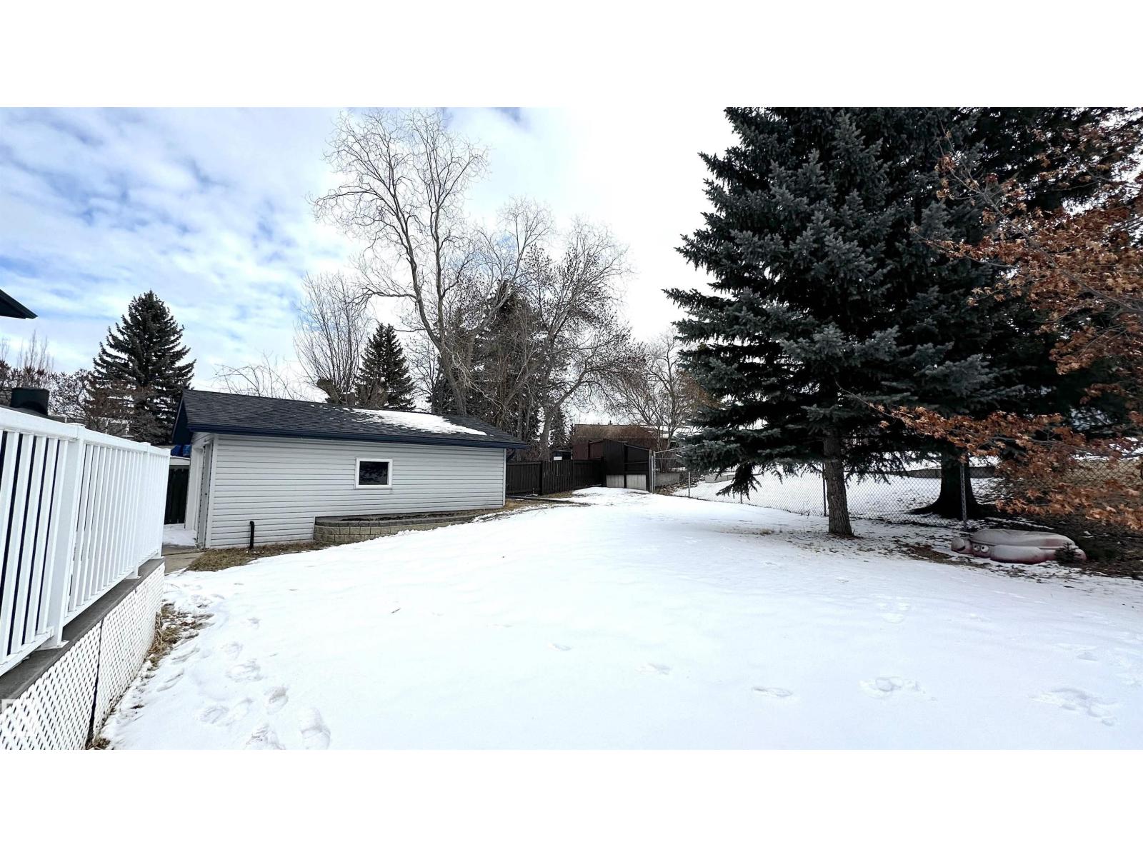 224 GAINSBORO CO, Sherwood Park