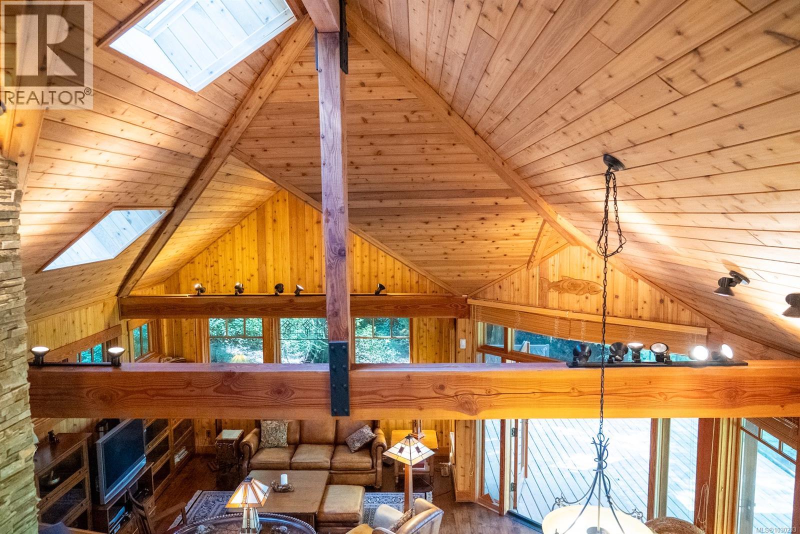  8807 Ainslie Point Road, Pender Island