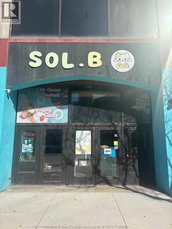 20 CHATHAM STREET East