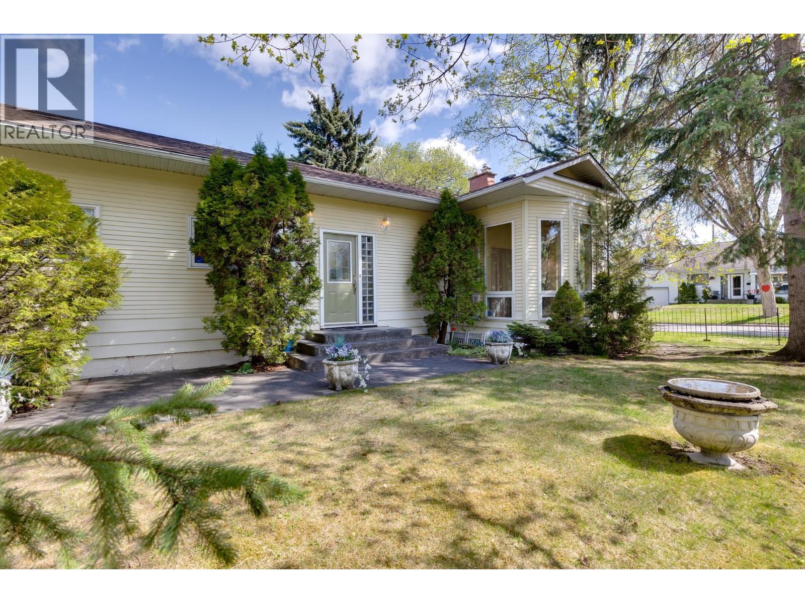 1591 CEDAR STREET - 27