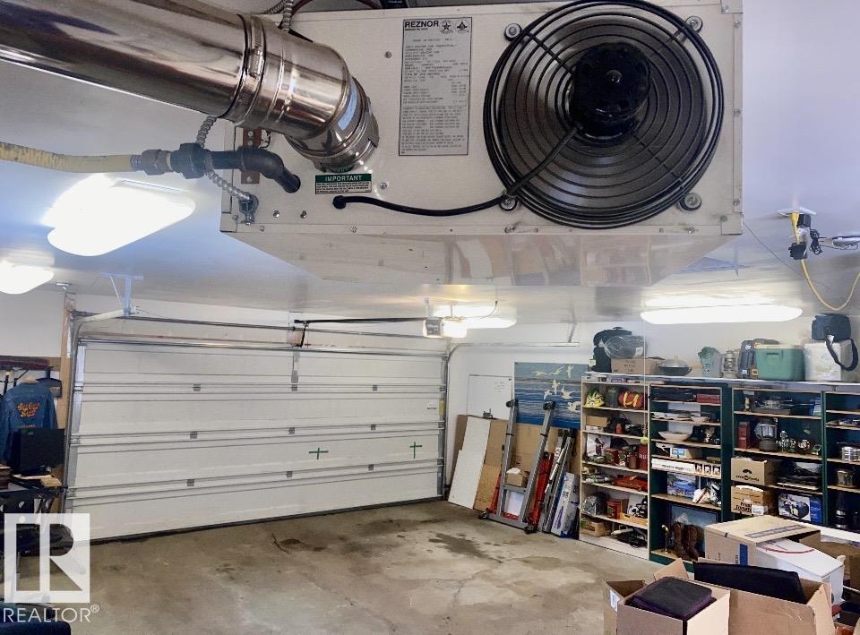 7934 81 AV NW, Edmonton