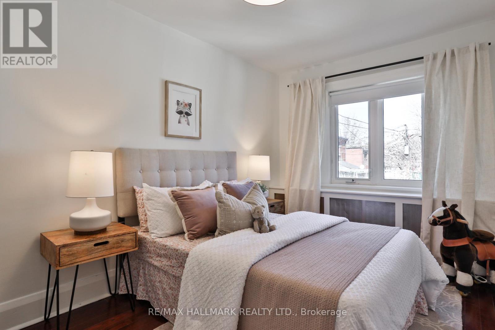 190 PENDRITH STREET,Toronto (Dovercourt-Wallace Emerson-Junction),,