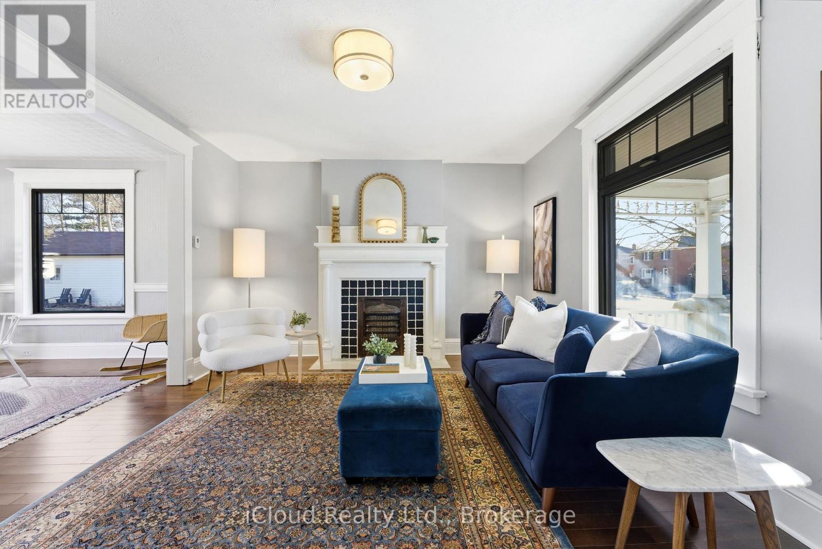 302 BRIDGE STREET E - 10